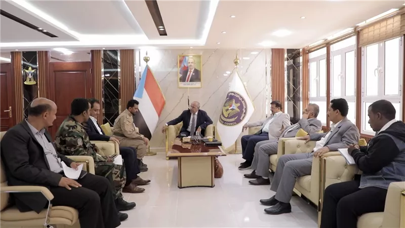 الكثيري يطّلع على الأوضاع العسكرية والأمنية بمحافظة شبوة