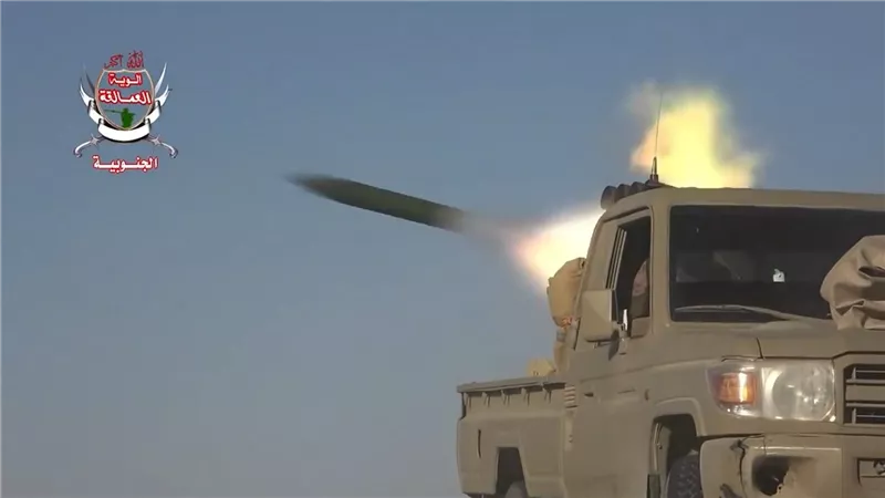 العمالقة الجنوبية تصد هجومًا حوثيًّا بحدود بيحان البيضاء وتكبدها خسائر فادحة