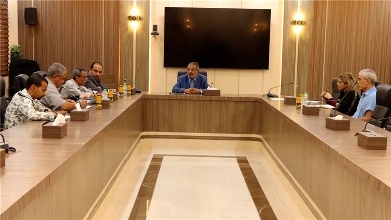 لقاء بالعاصمة عدن يبحث سبُل الحد من أضرار التغيرات المناخية على البيئة 