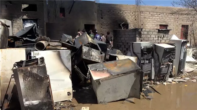 أضرار مادية كبيرة إثر استهداف صاروخ حوثي لمدينة بيحان بشبوة