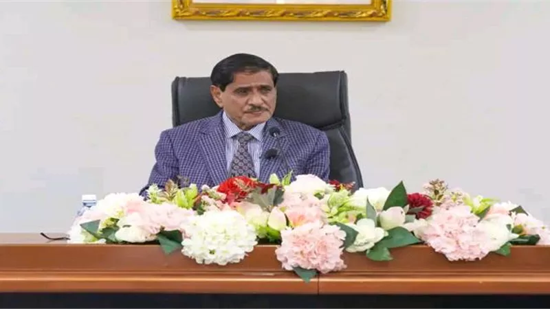البحسني: مجلس القيادة الرئاسي يسعى لوضع حل للأزمة في البلاد 
