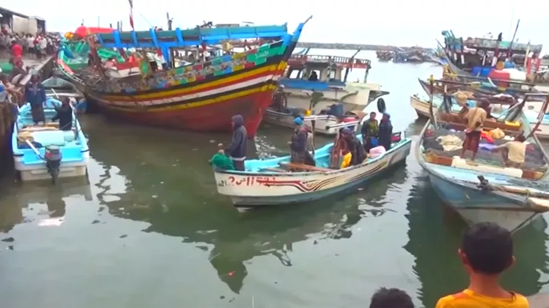 خبراء: الصيادون أبرز متضرري انتهاكات الحوثي بالبحر الأحمر 