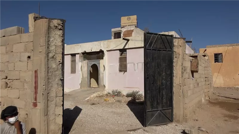 المحافظ ابن الوزير يوجّه بصرف أرضية لجمعية المكفوفين بشبوة 