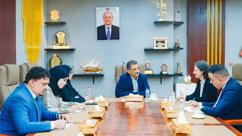 لملس يبحث مع السفيرة الفرنسية لدى بلادنا آليات وأوجه التعاون المشترك