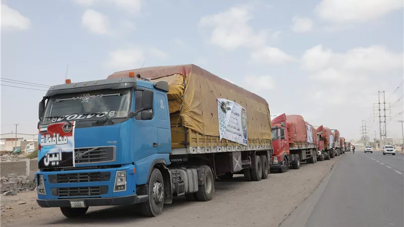 بدعم إماراتي.. تدشين هدية الرئيس الزُبيدي لأسر الشهداء في محافظات الجنوب 