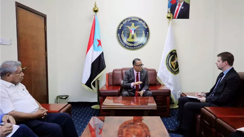 الدكتور الخُبجي يناقش مستجدات الأوضاع السياسية مع القائم بأعمال مدير مكتب المبعوث الأممي بالعاصمة عدن