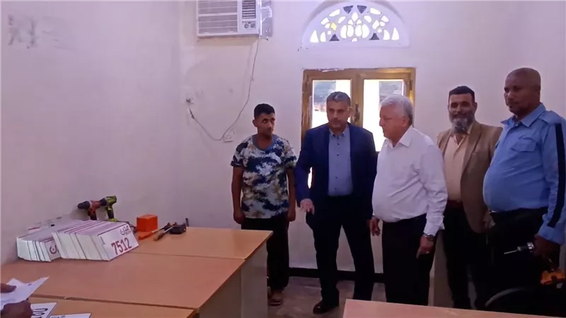 أمين محلي العاصمة عدن يثمن دور رجال المرور في تحقيق السلامة المرورية