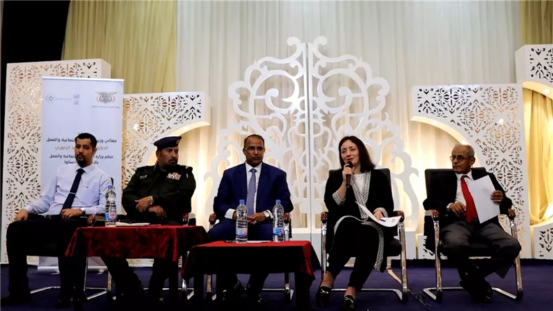 الوزير الزعوري يؤكد على دعم قضايا كبار السن في البلاد