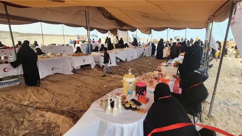 معرض الهلال الإماراتي التسويقي للأسر المنتجة في حضرموت: فرصة ذهبية لرائدات الأعمال