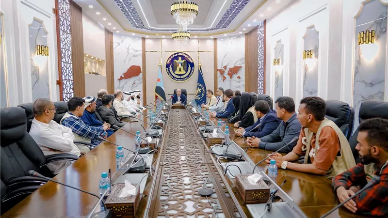 الكثيري يُكرم الفريق الطبي الكويتي الزائر ويشيد بنجاح المخيم المجاني لجراحة الأورام السرطانية