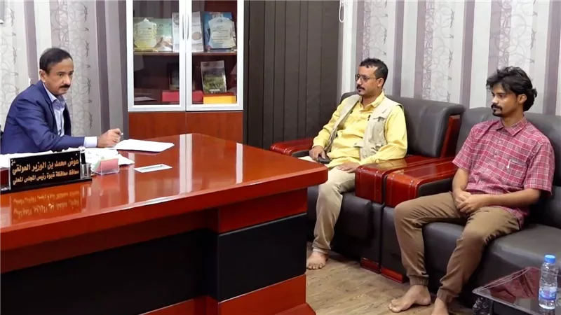 محافظ شبوة يشيد بتدخلات منظمة اليونبس في مجال الطاقة 