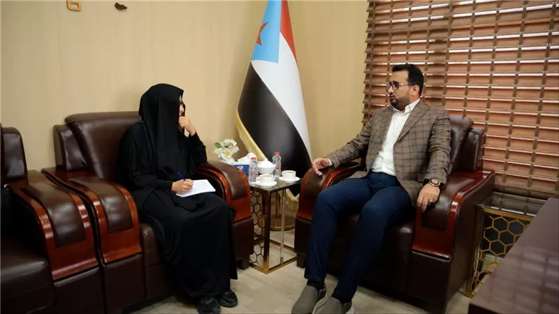 رئيس الهيئة الوطنية للإعلام يلتقي موفدة وكالة (رويترز)