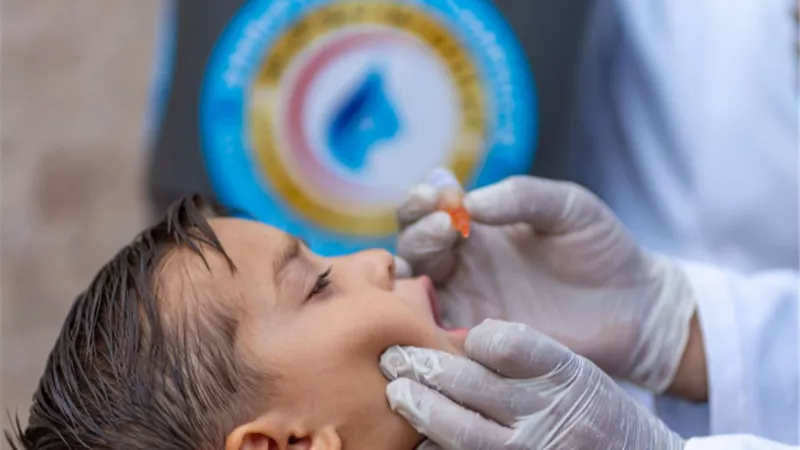 الإمارات تحتفي بـ «اليوم العالمي لمكافحة شلل الأطفال»