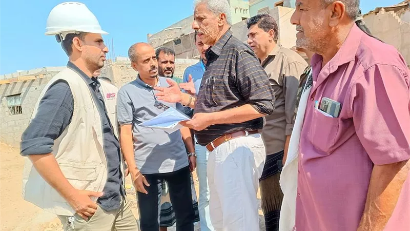 محافظ لحج يدشن تنفيذ مشروعين جديدين للمياه والصرف الصحي في الحوطة