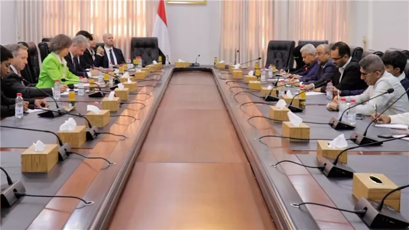 وزير المالية يبحث دعم مسارات الإصلاح الحكومي مع وفد الاتحاد الأوروبي