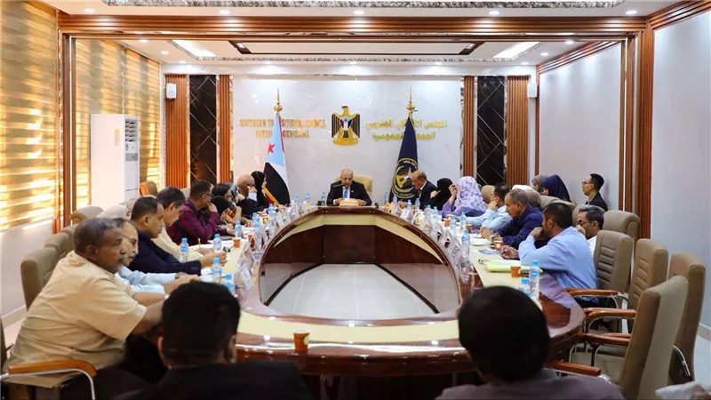 إدارية الجمعية الوطنية تناقش تدهور الوضع الاقتصادي والاحتجاجات العمالية في الجنوب