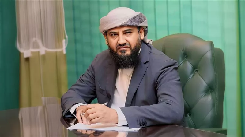 المحرّمي يعزي في وفاة السفير عمر حسين بن سبعة
