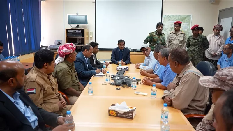 البحسني يزور شركة بترومسيلة ويطلع على تشغيل وحدة تكرير زيت الوقود
