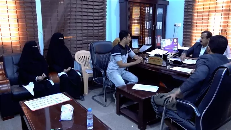 المحافظ بن الوزير يتفقد فرع مختبرات الصحة العامة المركزية بشبوة 