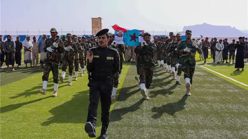 مصور: استشهد بعملية إرهابية.. شبوة تودع الشهيد المصعبي بمراسم تشييع رسمية