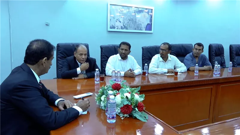 بن الوزير يؤكد دعم السلطة المحلية لكلية الطب جامعة شبوة