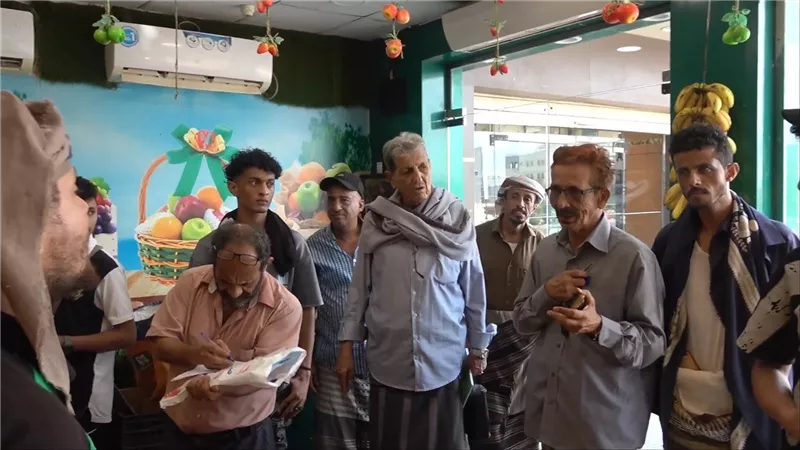 نزول ميداني واسع لمكتب الصناعة بعدن لضبط الأسعار عقب تعافي الريال