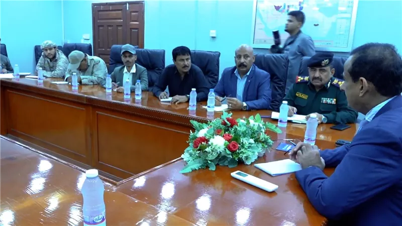 اللجنة الأمنية بشبوة تقر إجراءات صارمة لمكافحة الجريمة وحمل السلاح