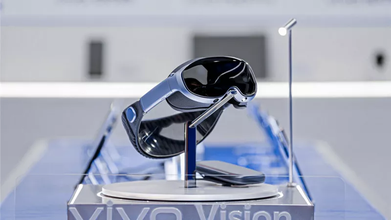 تنافس أبل وسامسونج.. فيفو تستعد لإطلاق نظارة الواقع المختلط Vivo Vision