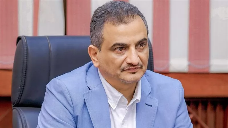 لملس يوجّه بتكثيف الجهود لإزالة مخلفات الأمطار التي شهدتها عدن