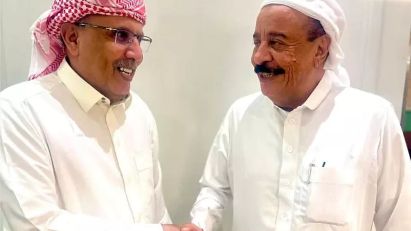الكثيري يزور اللواء بن بريك في العاصمة أبوظبي ويبحث معه مستجدات الأوضاع في الجنوب