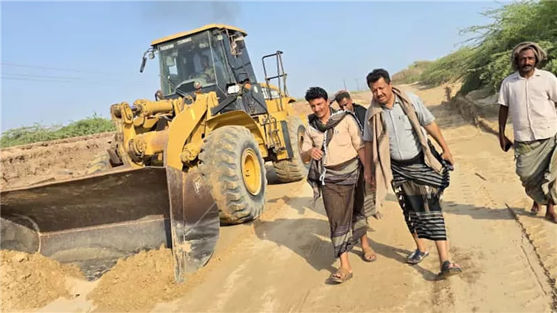 بدء أعمال فتح طريق جسر جلعة على الخط الساحلي الدولي بشبوة