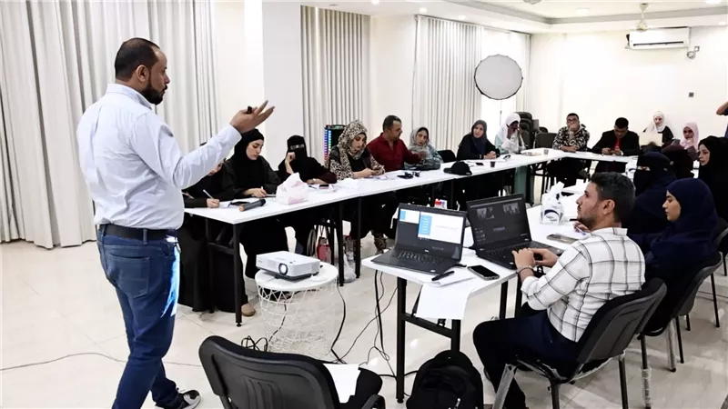 افتتاح ورشة عمل حول التغير المناخي والطاقة المتجددة في العاصمة عدن