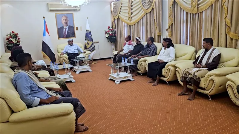 الكثيري يلتقي وفد قبيلة آل بعنس العوابثة بسيئون