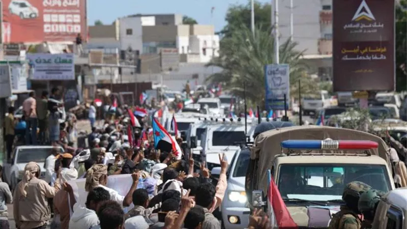 انتقالي أبين يدعو للزحف صوب العاصمة عدن تفعيلاً لـ 