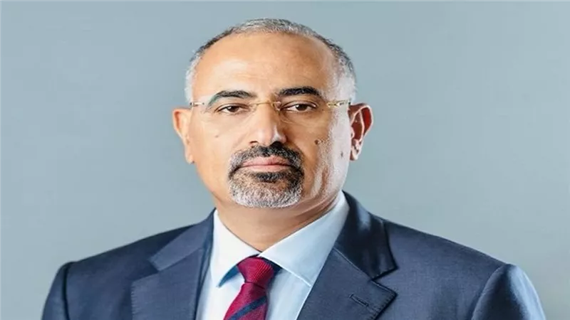 الرئيس الزُبيدي ينعي الرمز التاريخي علي سالم البيض: 