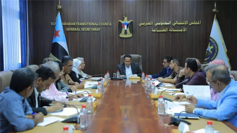 الأمانة العامة تحذر من محاولات تمرير صفقة تبادل الأسرى وتحيي مواقف قبائل الجنوب الرافضة لها
