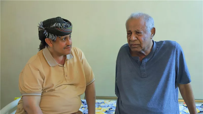 الأمين العام يزور المناضل اللواء أحمد سالم عبيد في منزله بمدينة الشعب