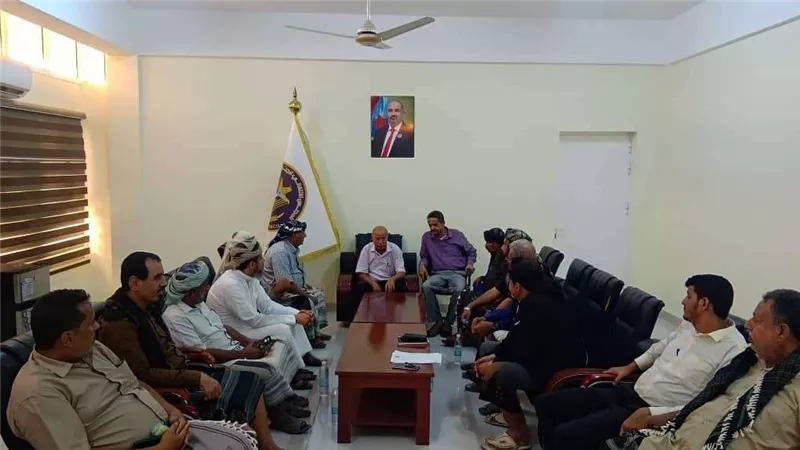 القائم بأعمال رئيس مجلس المستشارين يلتقي قيادة الاتحاد العام لقبائل الجنوب العربي