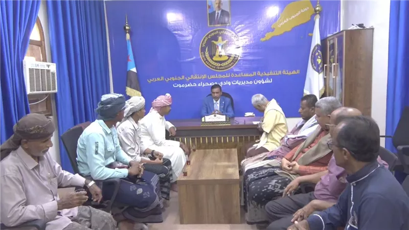 التميمي يلتقي ممثلي الدفعة 53 من طلبة الكلية الحربية بالعاصمة عدن 