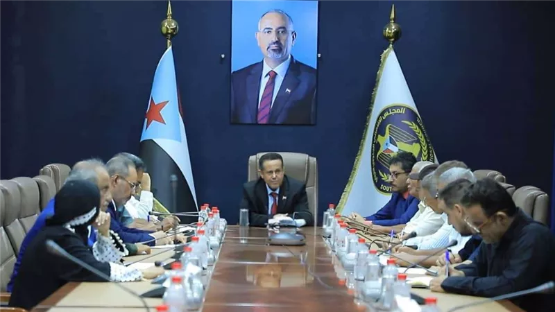 في اجتماع استثنائي للامانة العامة .. اللجنة العسكرية تستعرض الاستعداد للمليونية الكبرى للذكرى ٥٥ لتأسيس الجيش الجنوبي