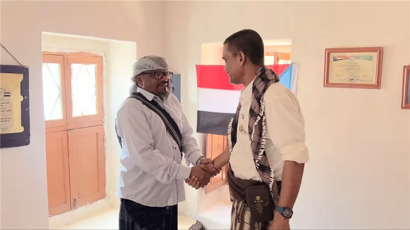 التميمي يطمئن على صحة الشيخ عبدالله الحضرمي ويشيد بأدواره النضالية