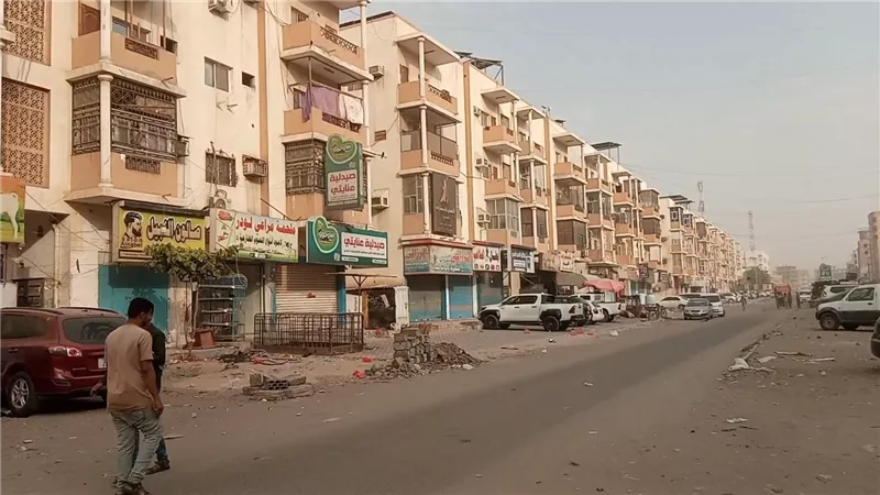 تواصل العصيان المدني السلمي بالعاصمة عدن رفضًا لسياسات للعقاب الجماعي 