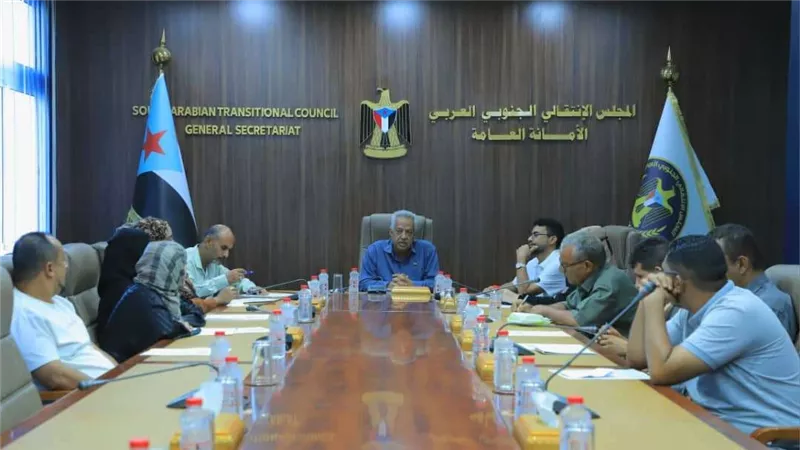 هيئة الإعلام والثقافة تناقش التحضيرات لمليونية ذكرى الجيش الجنوبي وتدين الاعتداء على مقر انتقالي حضرموت