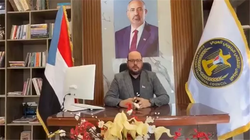 الجفري يدعو أبناء حضرموت والجنوب للمشاركة في مليونية الذكرى الـ55 لتأسيس الجيش الجنوبي