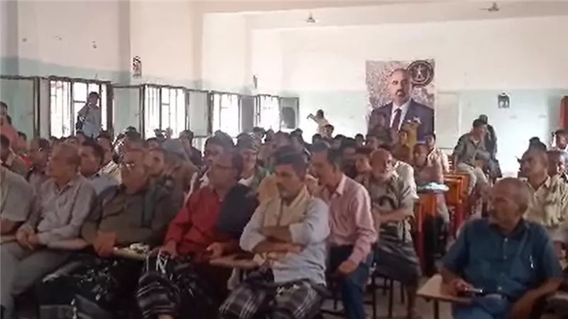 برعاية قيادة اللواء الخامس دعم واسناد والانتقالي والسلطة المحلية.. حبيل جبر تكرم أوائل الثانوية بلحج