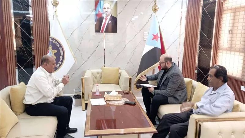 هرهرة يلتقي رئيس تنفيذية انتقالي حضرموت ويبحثان مستجدات المحافظة