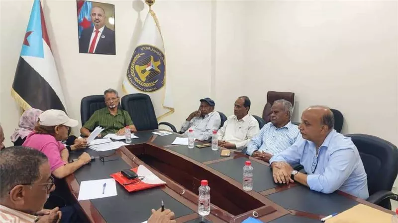 الهيئة الاقتصادية والخدمية تبحث معاناة المواطنين جراء أزمات الكهرباء والغاز وتراجع الخدمات