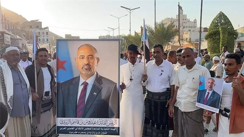 التميمي يشارك في مطلع المطالع السنوي لحافة الحوطة بسيئون وسط حضور جماهيري واسع