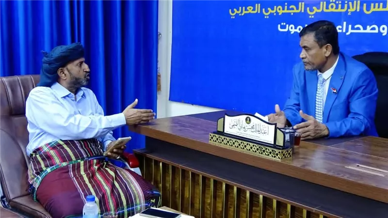 التميمي يلتقي رئيس كتلة أعضاء الجمعية الوطنية بوادي وصحراء حضرموت
