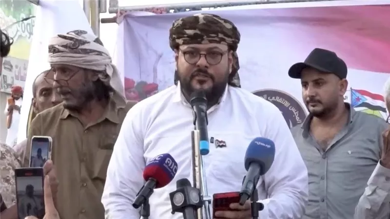 الجفري: خطورة المرحلة الراهنة والتهديدات الحوثية المستمرة تحتم رص الصفوف